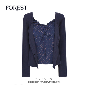 春装 T恤上衣女开衫 新款 假两件碎花木耳边长袖 纯欲甜辣短款 拾野森