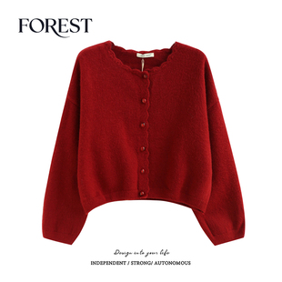 拾野森冬装新款韩版温柔短款手钩花边宝石扣圆领长袖毛衣开衫外套