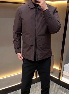 国标90白鸭绒冬季高奢定制商小鸟翻领休闲防水羽绒服 商务老钱风