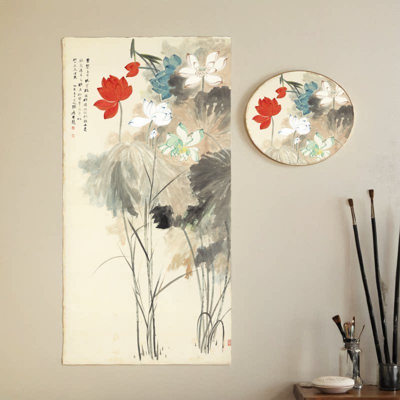 张大千国画五色荷花图竖