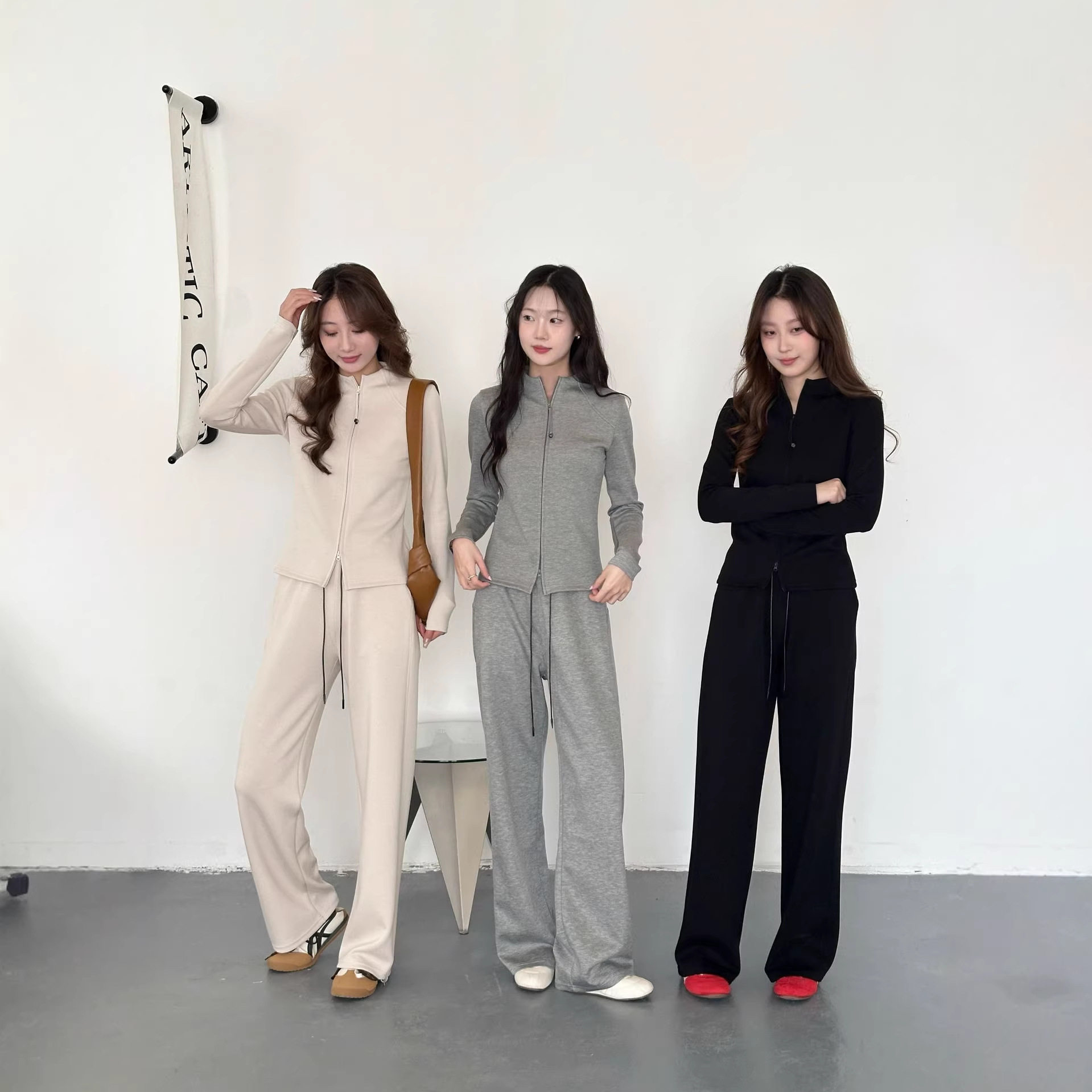 2026春秋新款休闲运动套装女时尚茶系宽松显瘦卫衣阔腿裤两件套装