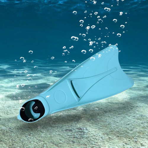 美观脚蹼易穿脱舒适柔韧踢水有力