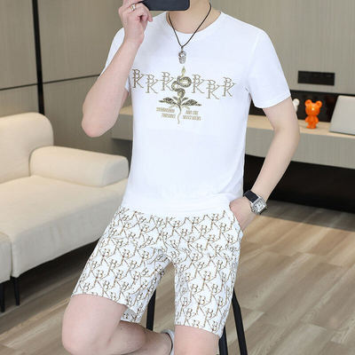轻奢潮牌短袖短裤套装男款2025夏季新款高级感痞帅T恤一整套男装