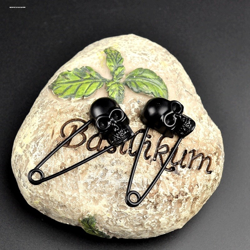 欧美风立体骷髅头胸针男女西服衬衫领口复古金属别针领针扣小配饰