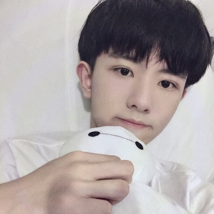 Perruque cheveux raides Court - Ref 2608658 Image 5