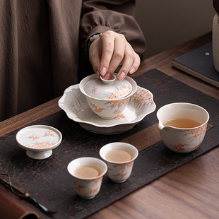 手绘杏花陶瓷功夫茶具家用一壶二杯高颜值带茶盘高档女士盖碗茶