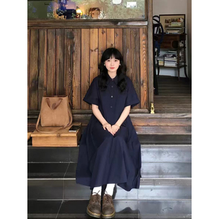 韩系工装风藏青色翻领衬衫连衣裙女2026夏季新款慵懒松弛感中长裙