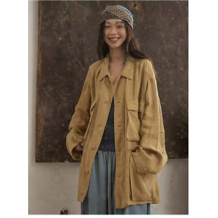 松弛慵懒姜黄色工装外套女2026秋季新款复古翻领多口袋宽松风衣潮