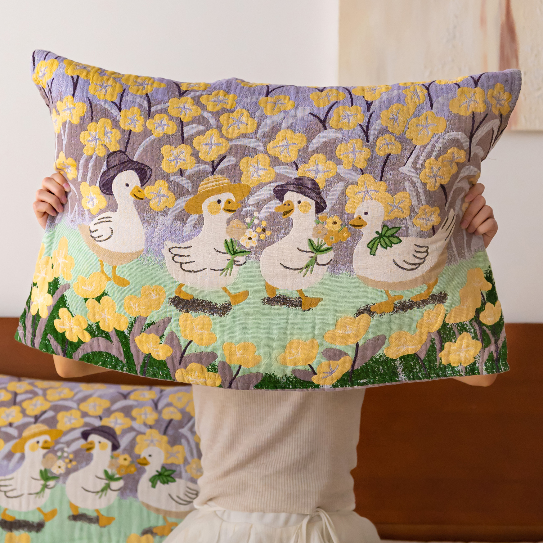 散步鸭油画枕巾纯棉四层纱布