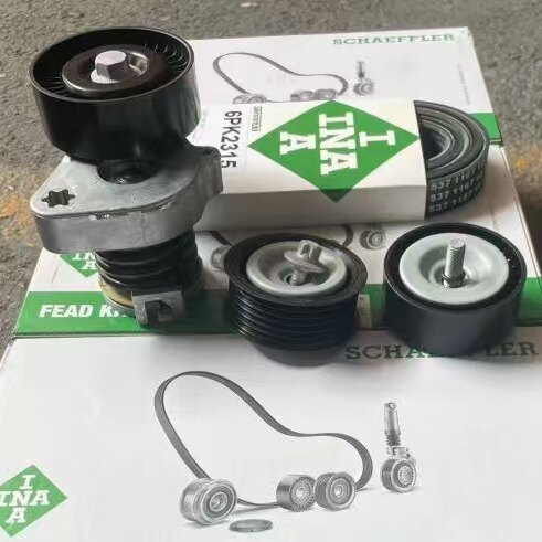 适用奔驰C180 C200C260 E200E260SLK200M271发动机皮带张紧轮惰轮