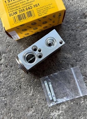 奔驰C180C260C300 E200E260E300 GLK300 CLS350CLS320AMGGT膨胀阀