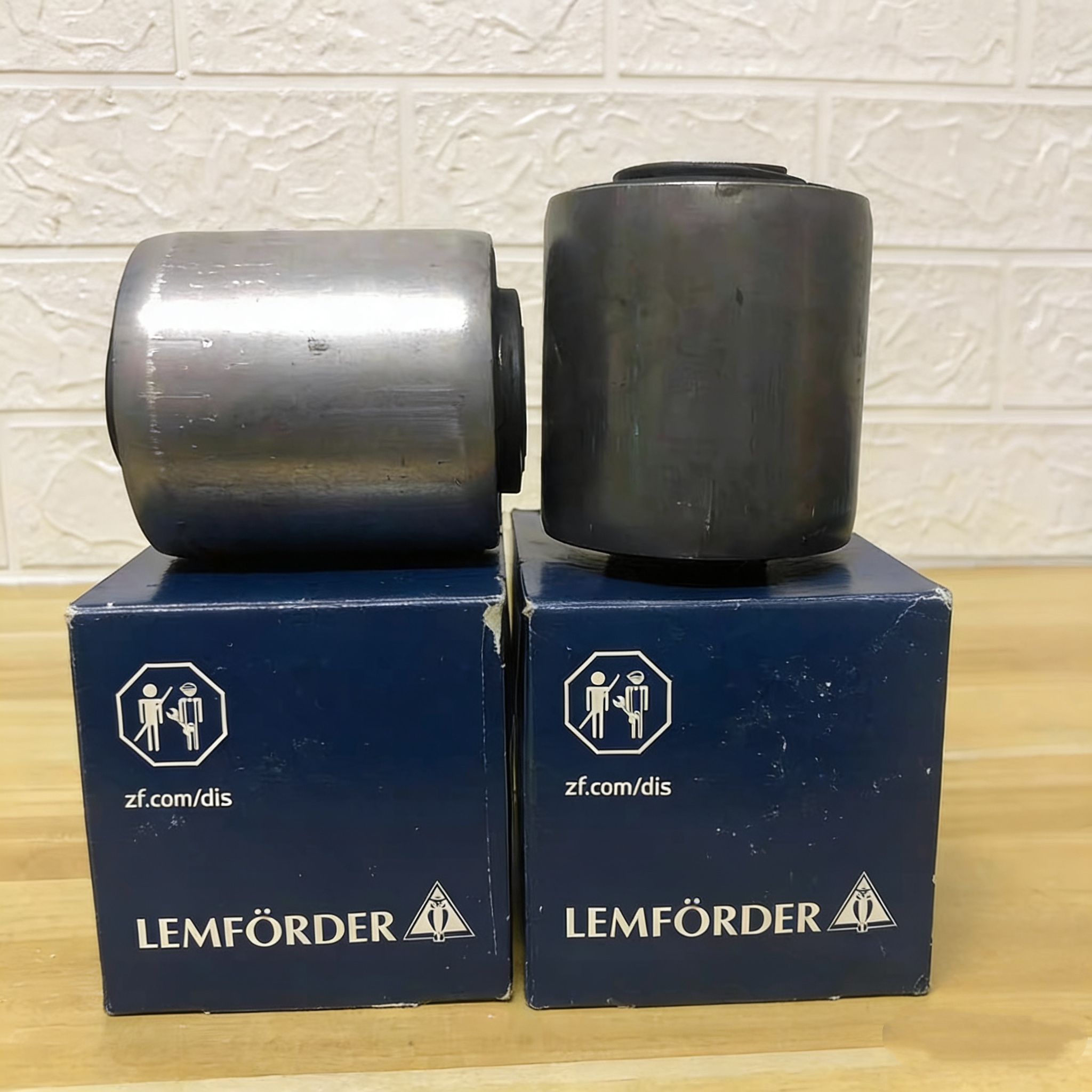 奔驰A级B级C级E级R级S级M级G级GLEGLBGLACLAGLKGLSGLC下摆臂衬套