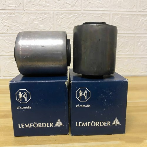 奔驰A级B级C级E级R级S级M级G级GLEGLBGLACLAGLKGLSGLC下摆臂衬套