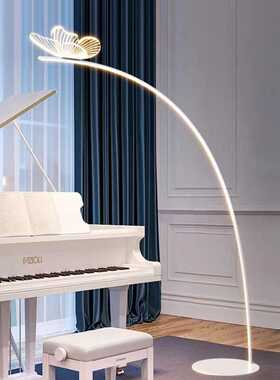 2025新款奶油风轻奢客厅高级感沙发旁边蝴蝶钓鱼落地灯卧室氛围灯