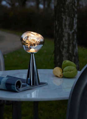 丹麦tomdixon熔岩台灯设计师轻奢高级感充电灯创意艺术卧室床头灯