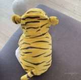 Qingcang Pet Dog, Tiger Tiger, заправка, свитер дубага, маленькая одежда тигра, бархатный теплый свитер.