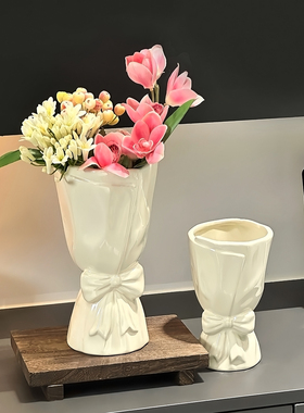 简约花束白色北欧创意陶瓷饰品