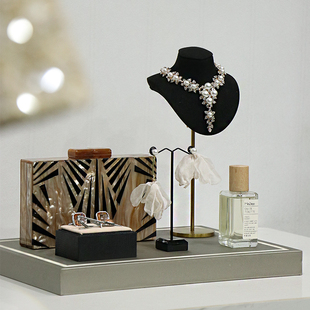 轻奢样板间摆件托盘套装 衣柜饰品 梳妆台首饰香水模特架项链软装