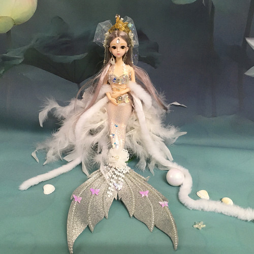 女孩换装公主衣服古装汉服美人鱼