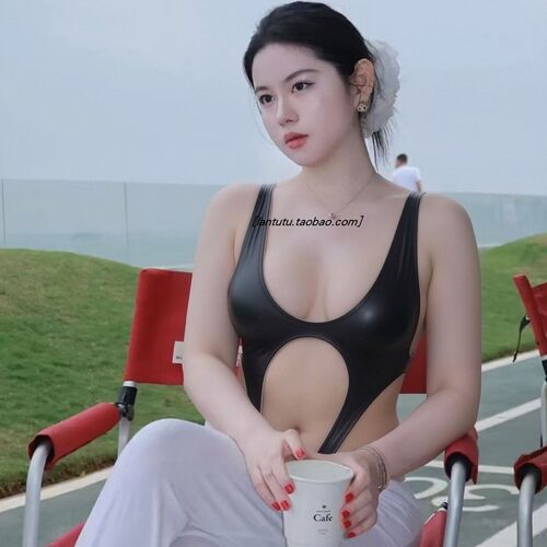 欧美简约连体衣性感双肩带