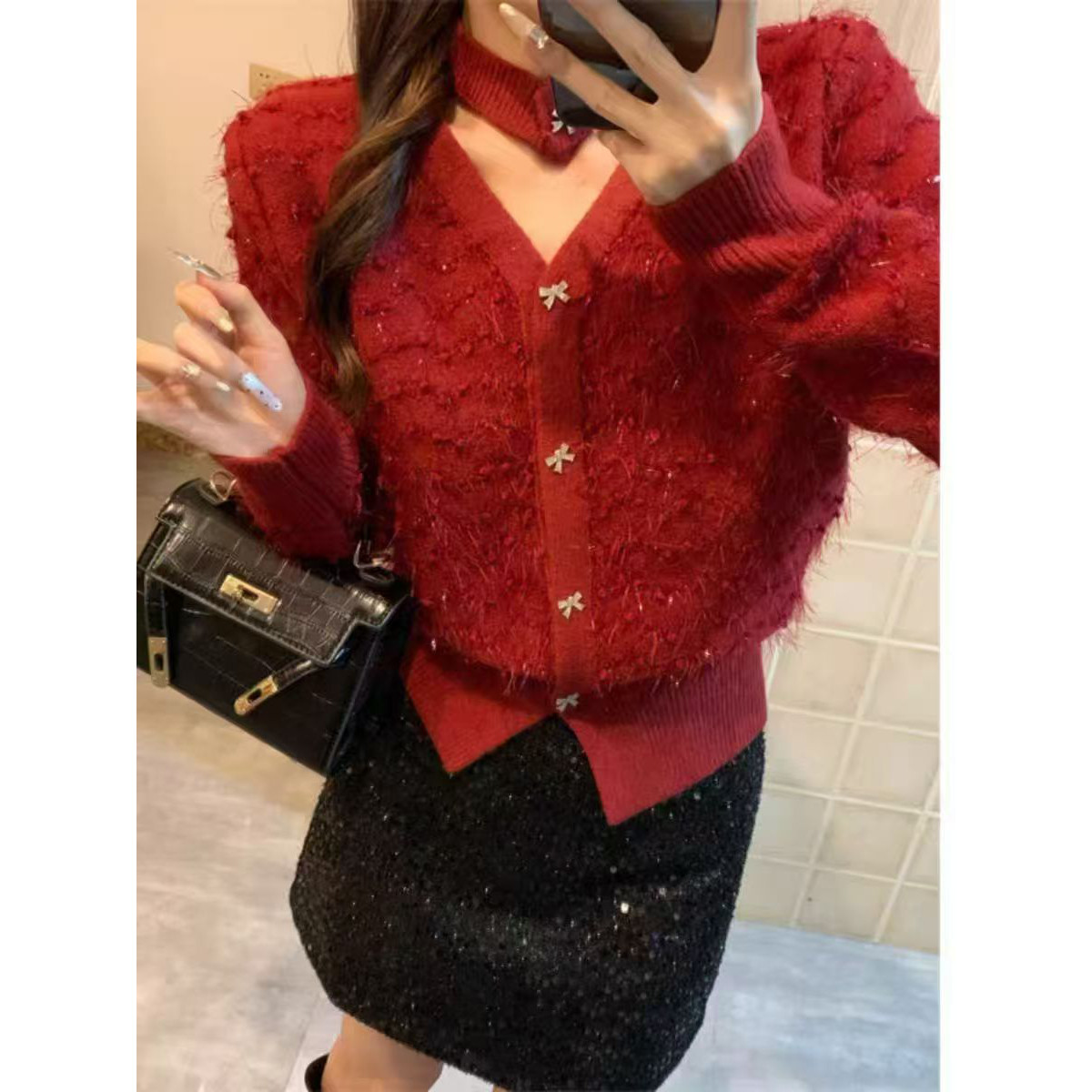 红色本命年慵懒高级感针织开衫毛衣女2025新款秋冬季圣诞穿搭上衣,女装/女士精品,毛针织衫,淘宝优惠券,粉丝福利购,淘宝优惠卷