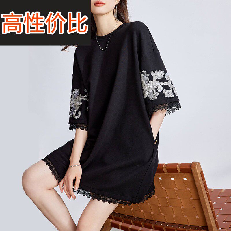 2025夏季新款设计感小众时尚圆领蕾丝拼接半袖连衣裙宽松T恤裙女