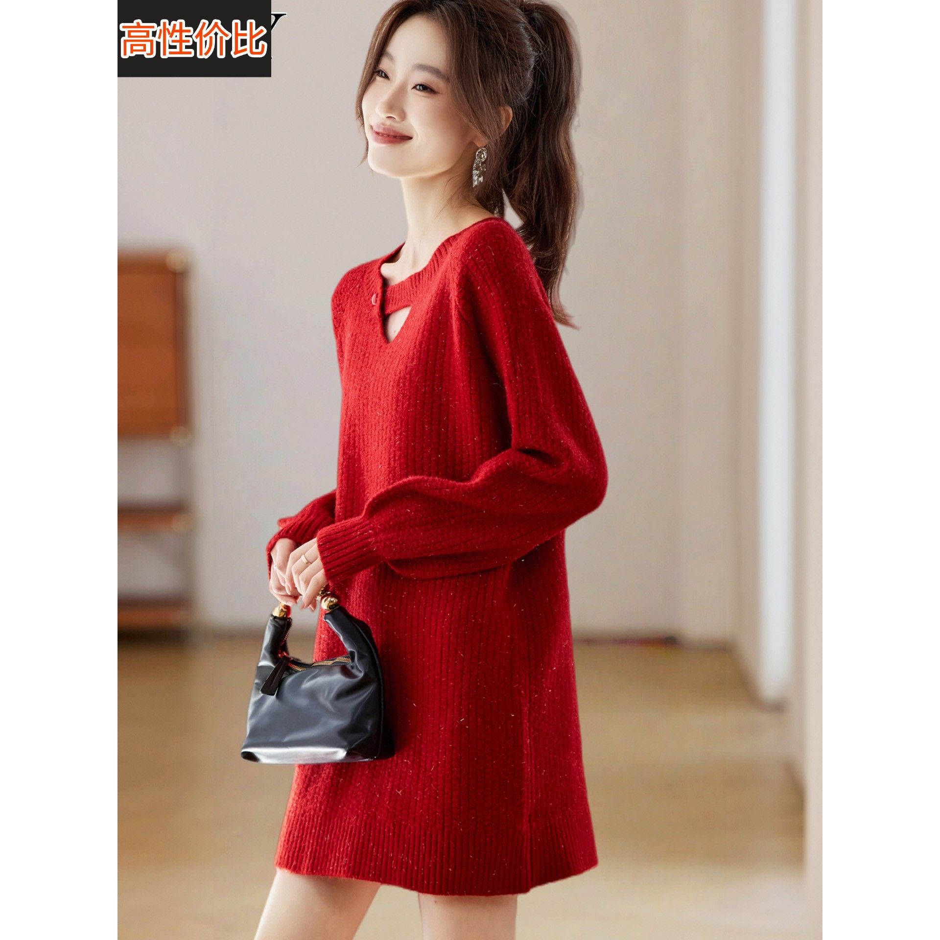 2025冬季新款跨年红色别致挂脖毛衣超好看宽松套头中长款裙子女厚