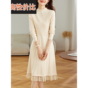 2025新款米白色针织连衣裙女士秋冬中长款式与大衣底裤蕾丝针织连