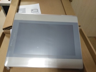 8106 IE威纶通 6071 8102 8072 8071 6072 威纶触摸屏TK