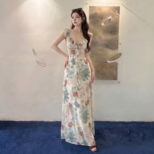 法式浪漫碎花吊带连衣裙女2026夏
