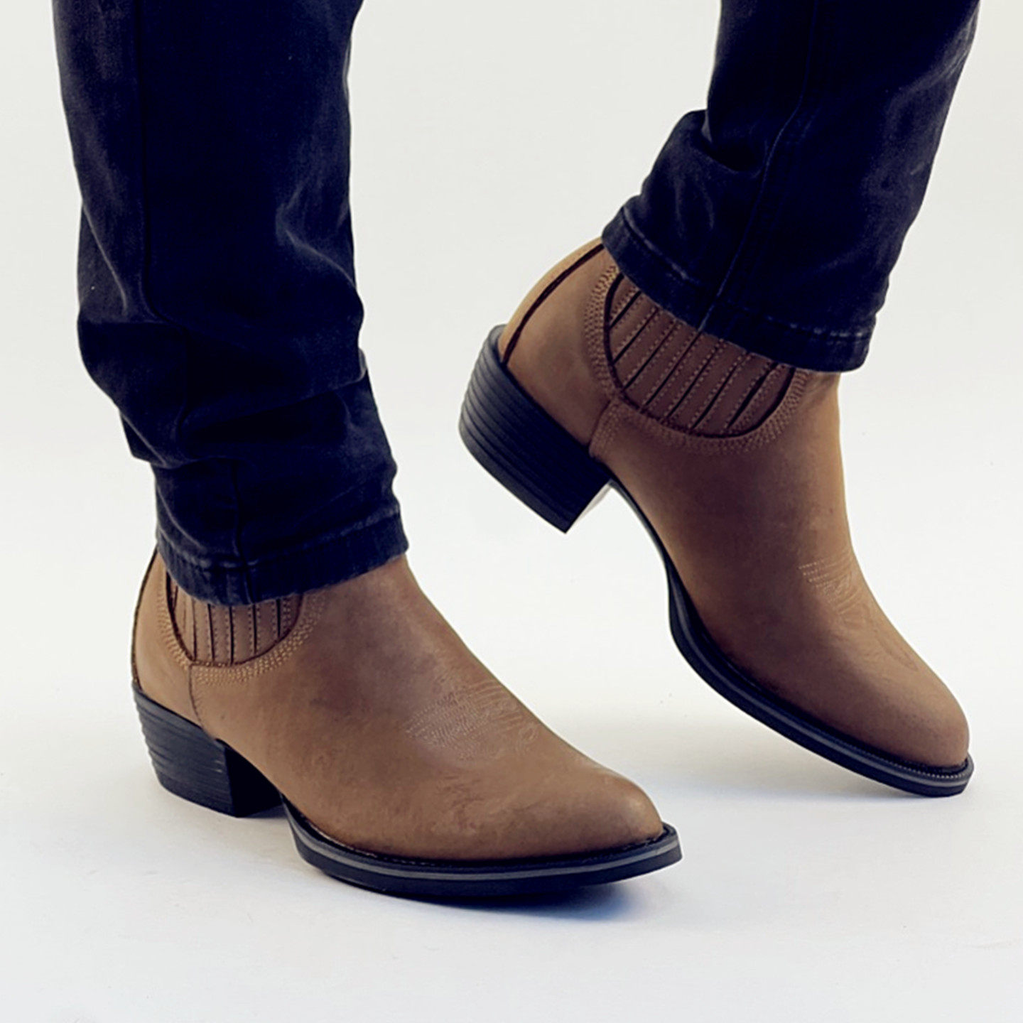 新款棕色头层牛皮西部牛仔靴骑士马靴男时尚切尔复古短靴粗跟橡胶