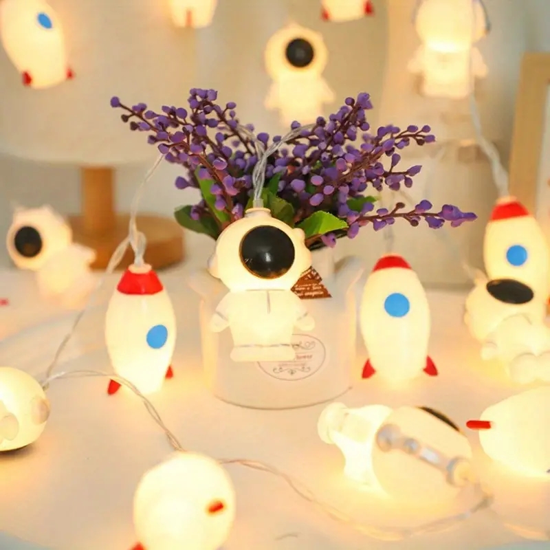 新款火箭宇航员卡通led灯串太空人装饰挂灯儿童房间摆件道具氛围