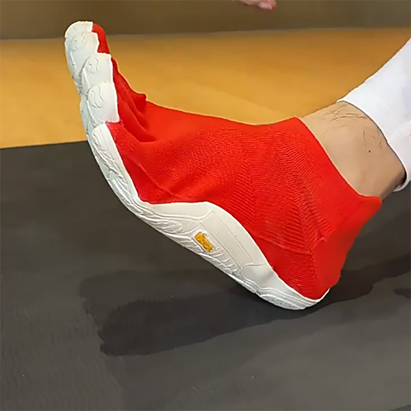 Vibram五指鞋女脚趾鞋Vibram5.5健身房室内训练赤足感跳绳运动鞋
