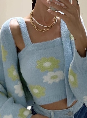 Kendall & Kylie 肯豆同款花朵毛绒蓝色内搭短背心弹力外穿吊带女