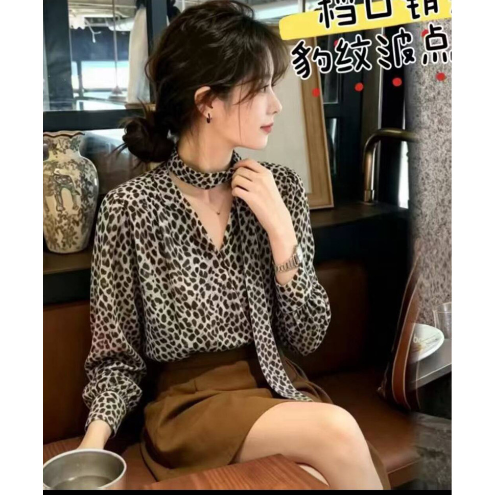 优雅知性气质v领波点雪纺小衫广州十三行2026秋新款上衣