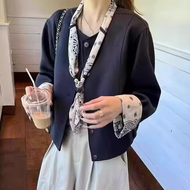 法式复古风丝巾西装外套女短款小个子百搭显瘦减龄洋气上衣时尚