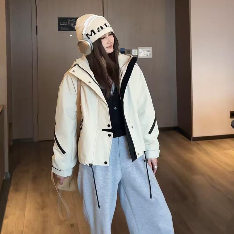 欧货潮牌时髦短款连帽工装羽绒服