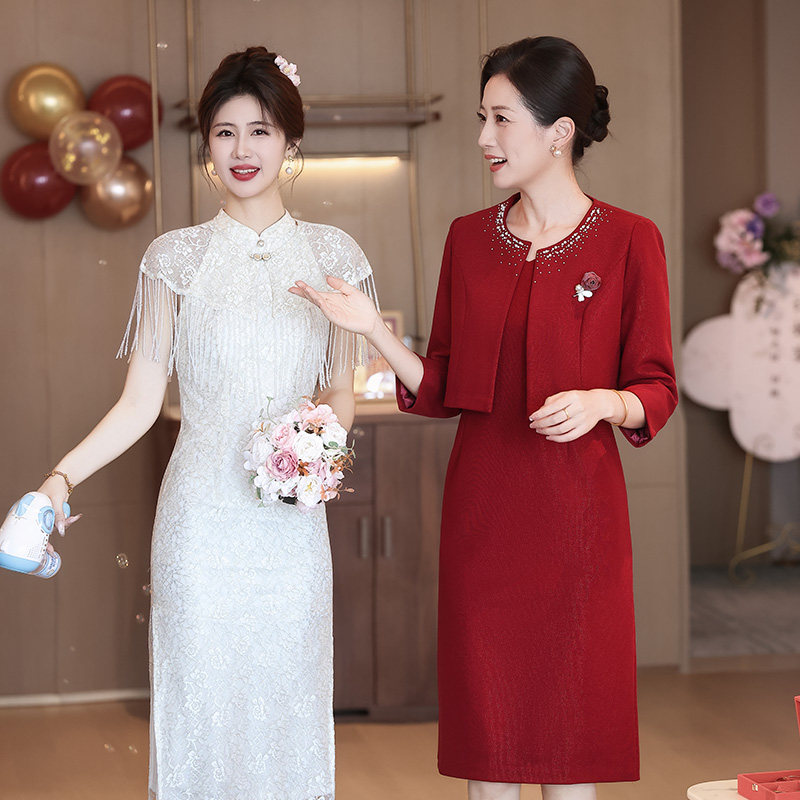 红色婚宴遮肚妈妈晚礼服两件套