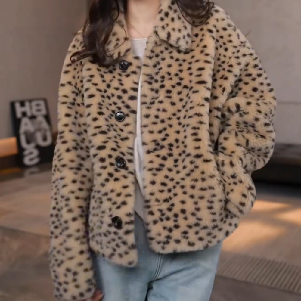 高级感豹纹宽松休闲短款皮草外套