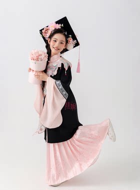 儿童摄影服装新款古风汉服女童拍照衣服影楼毕业季博士服主题正版