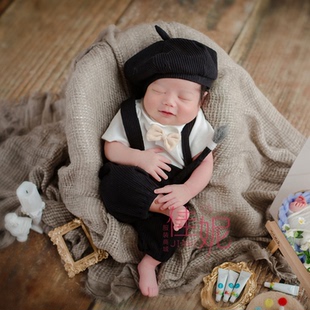 小飞道具新生儿拍照衣服初生宝宝画家造型摄影套装影楼婴儿背带裤