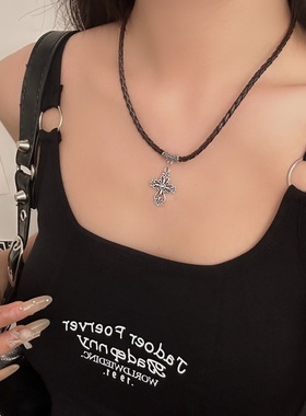 暗黑风皮绳镂空十字架项链女甜酷辣妹朋克简约百搭choker颈链
