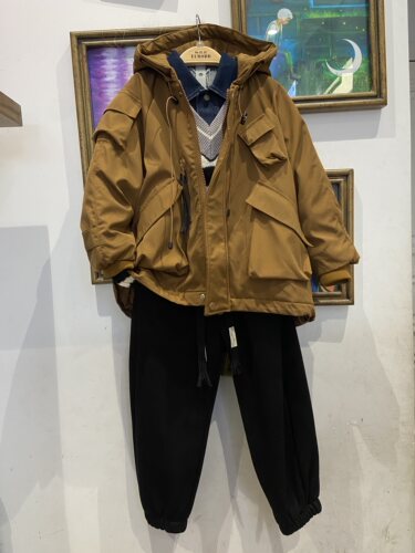 深秋冬年装 男童女童 焦糖色 夹棉风衣外套 572元