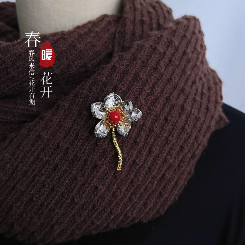 彭洛克高端胸针系列 双色莲花胸针毛衣开衫扣针送礼精品生日礼物