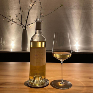 法国波尔多原装进口 Blanc de Lynch-Bages 靓茨伯城堡干白 2018