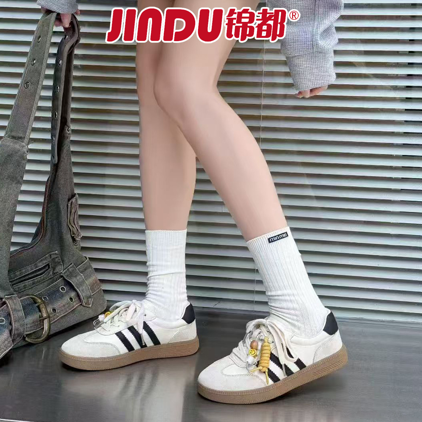 锦都德训鞋女2025新款秋季平底真皮鞋子爆款软底轻便不累脚小白鞋