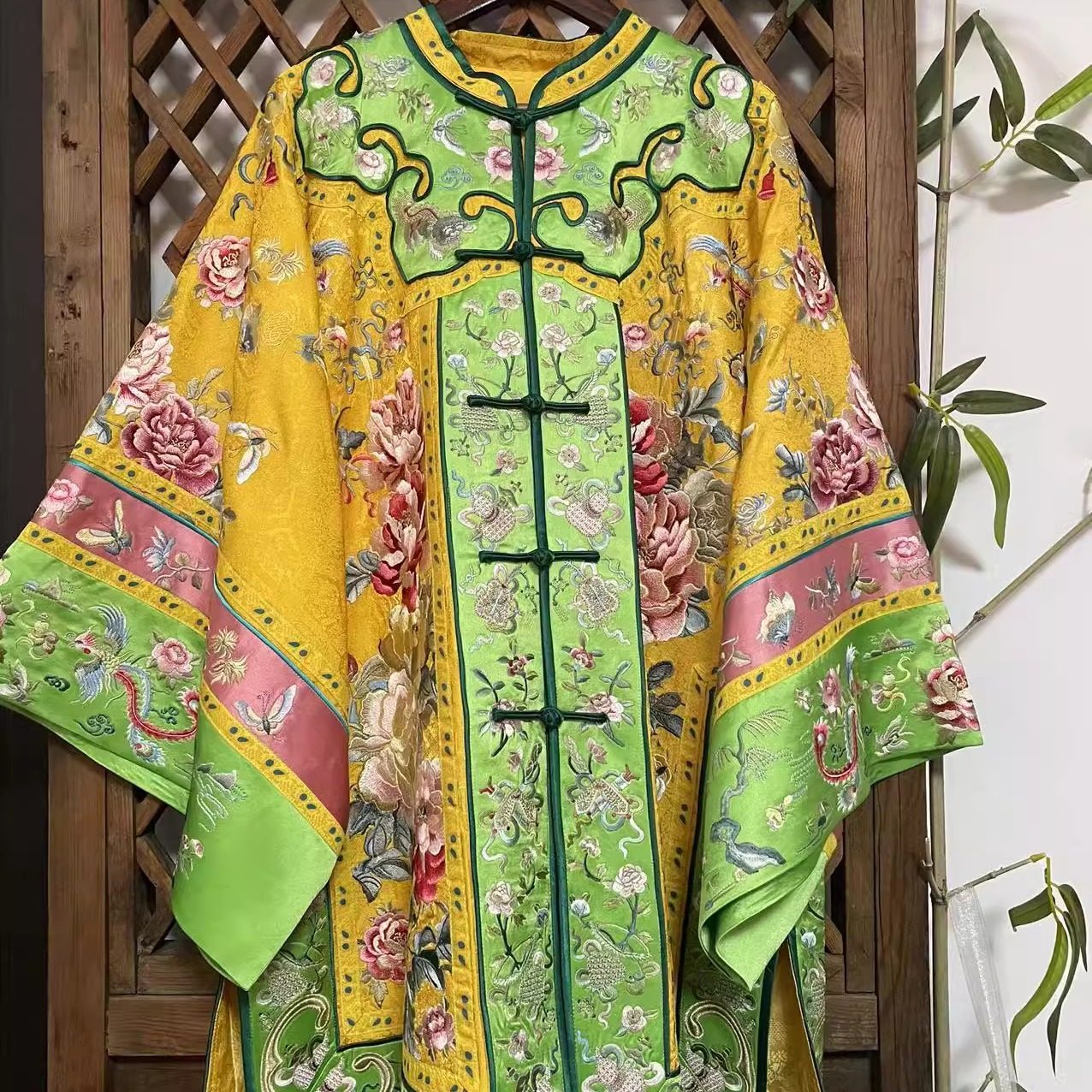 瑜玥传琦原创新款凤穿牡丹重工刺绣中开清汉服百花齐放香云纱上衣