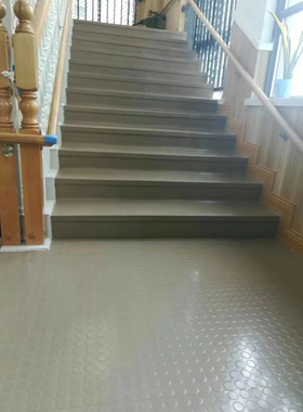 广州学校楼梯踏步，橡胶楼梯踏步，户外楼梯踏步