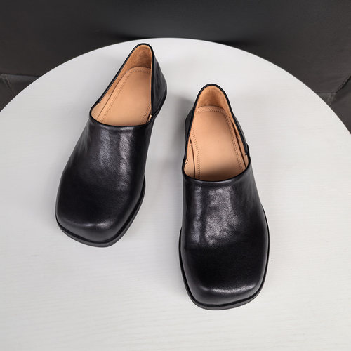 男女同款水洗马皮方头乐福鞋低跟