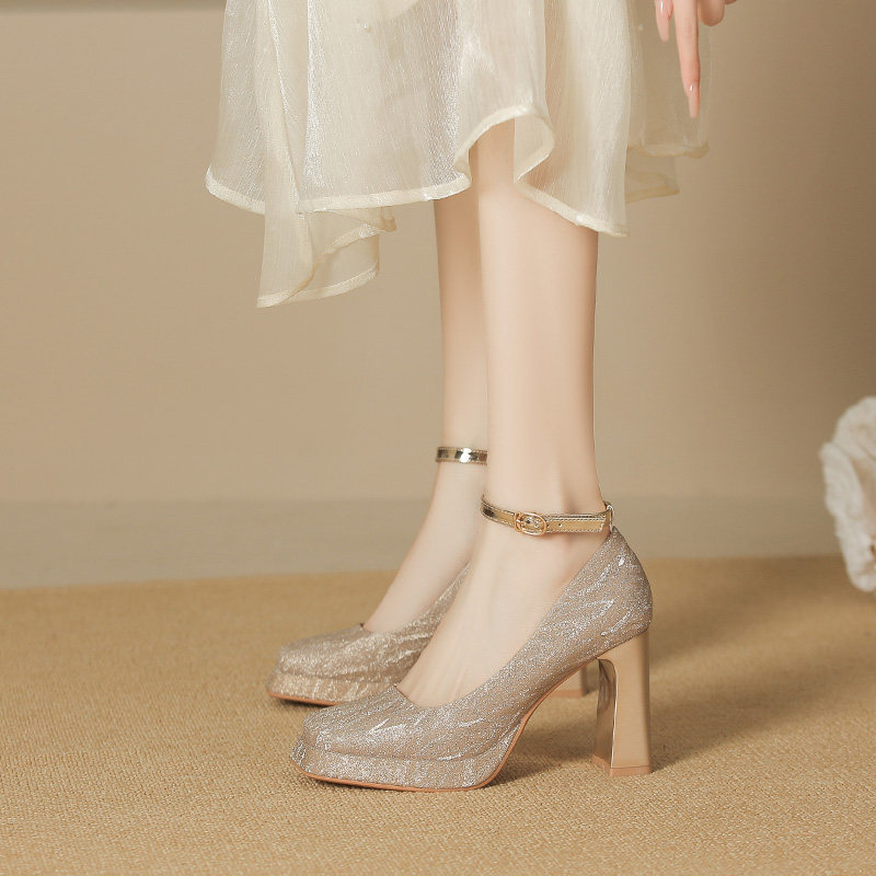 羊皮版~香槟色高跟鞋女婚鞋禾秀婚纱粗跟新娘不累脚防水台订婚鞋